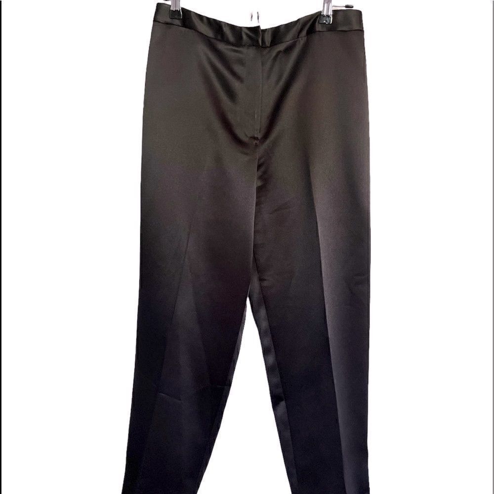 Bloomingdale’s Black Pants.Size 10
